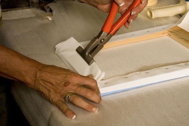 Как да направите носилка за платното със собствените си ръце? Технология на строителството