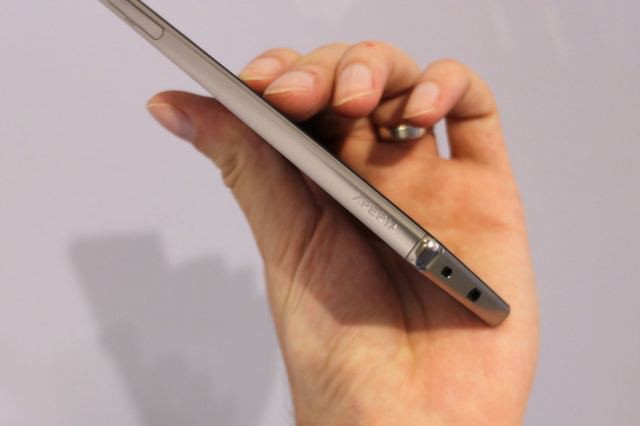Sony Xperia Z5 Premium Dual: преглед, функции и отзиви